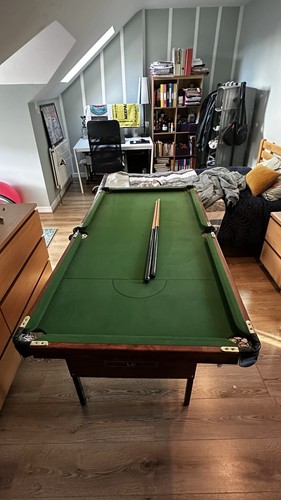 5ft pool table - table, with